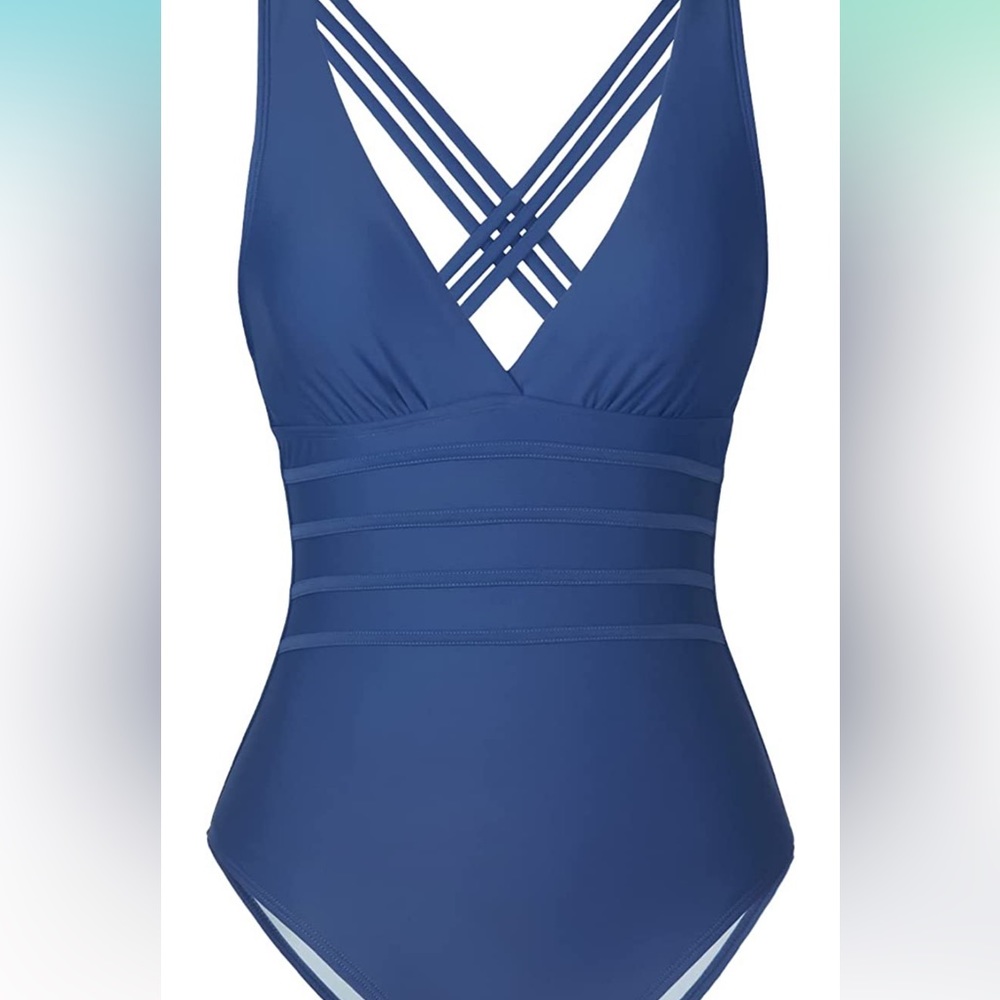 Four Bathing suit and one Bikini Top - Picture 4 of 14